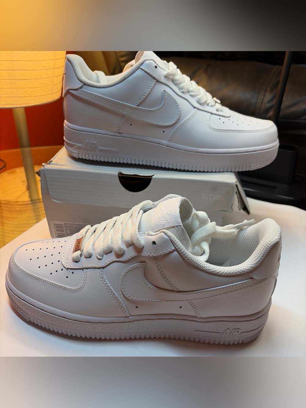 Size M 9 W 10.5 Nike Men's Air Force 1 '07 An20 Sneaker